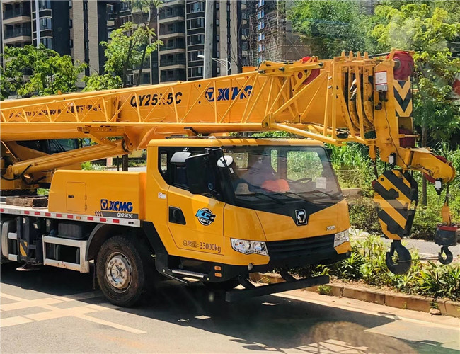 额尔古纳市大件设备吊装租赁吊车