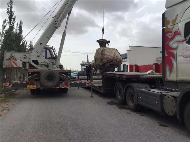 额尔古纳市狭窄场地（如小区、车间）适合用哪种吊车？