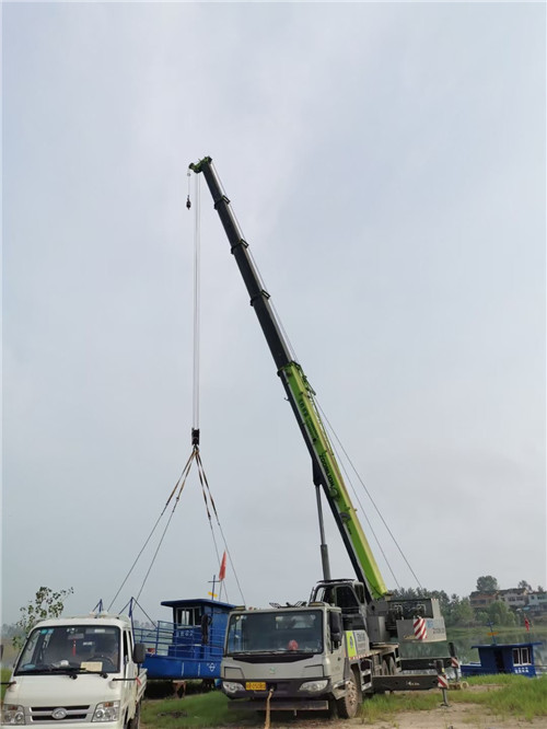 额尔古纳市桥梁建设吊装案例